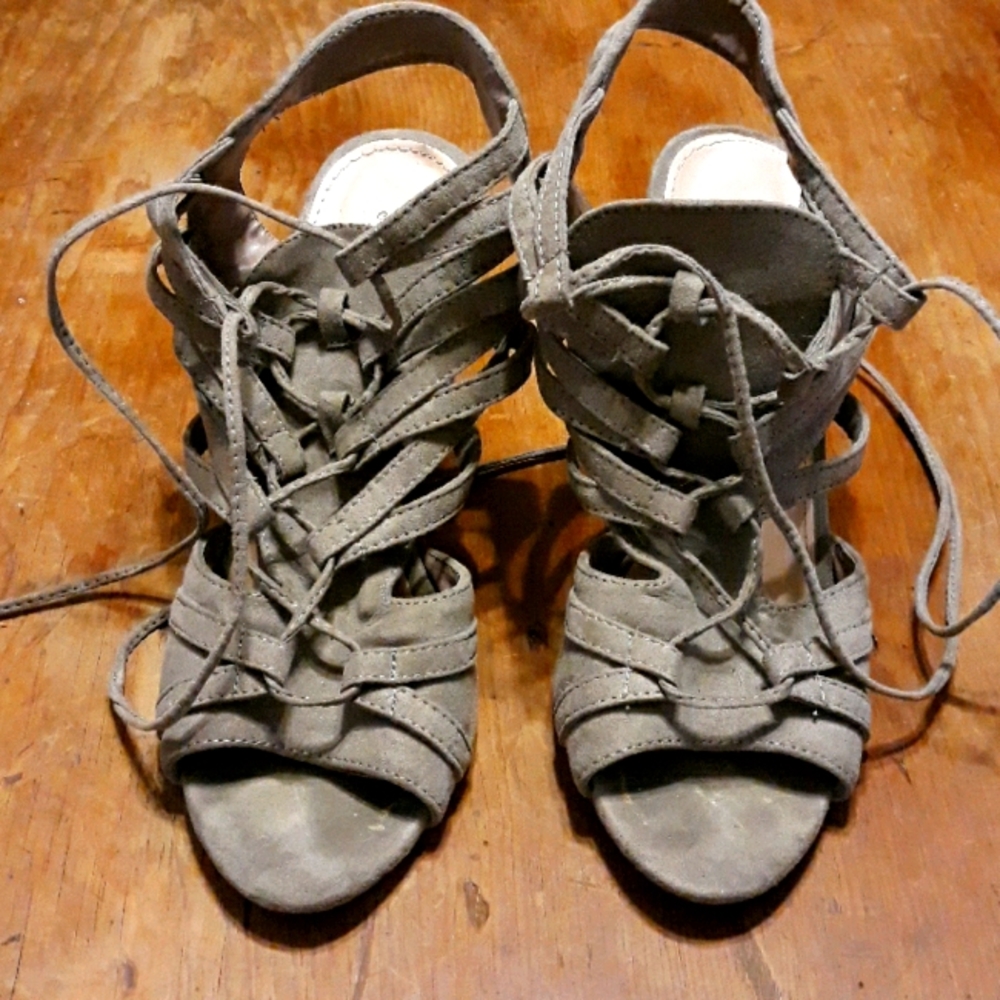 Just Fab Sandals, tan with brown chunky heel